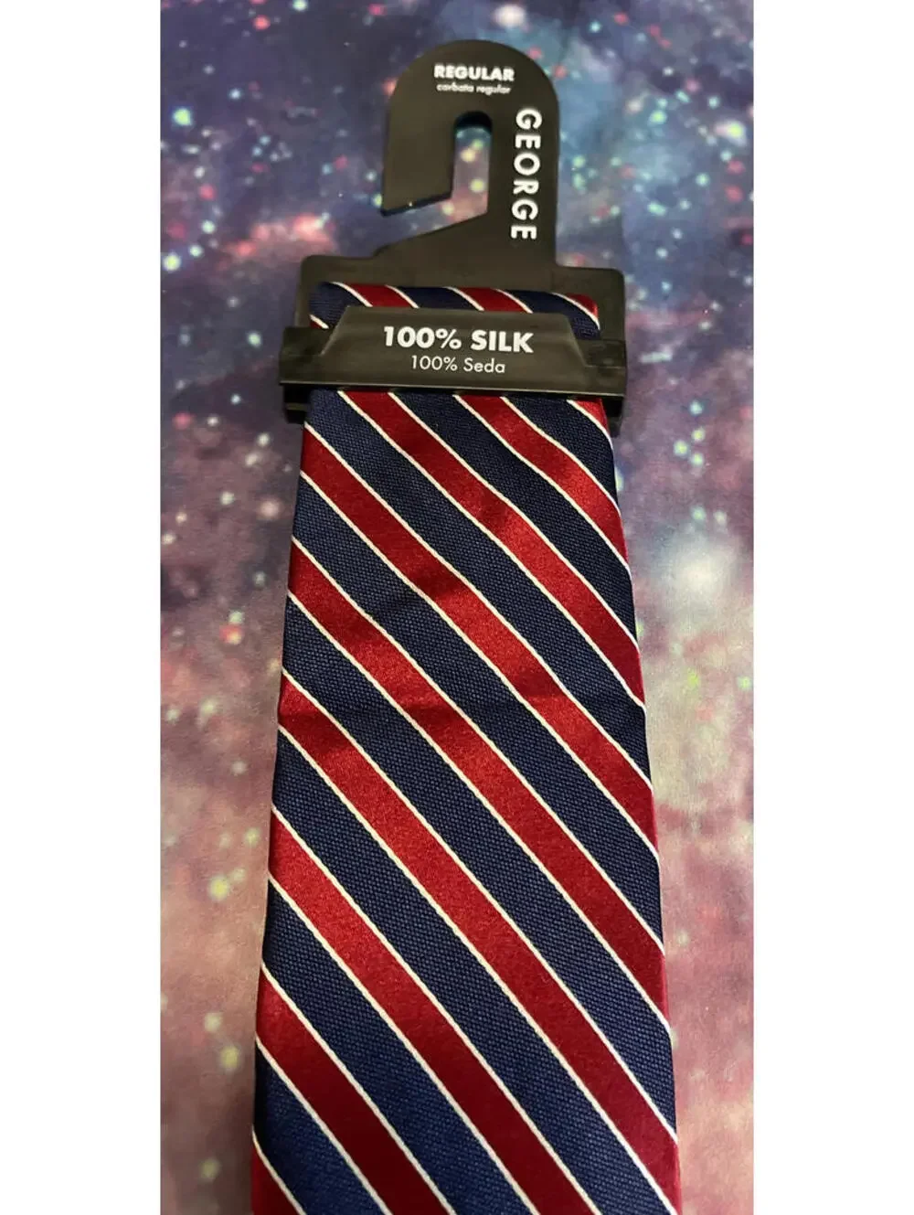 George Mens Blue & Red 100% Silk Pointed Neck Tie NWT! M1420